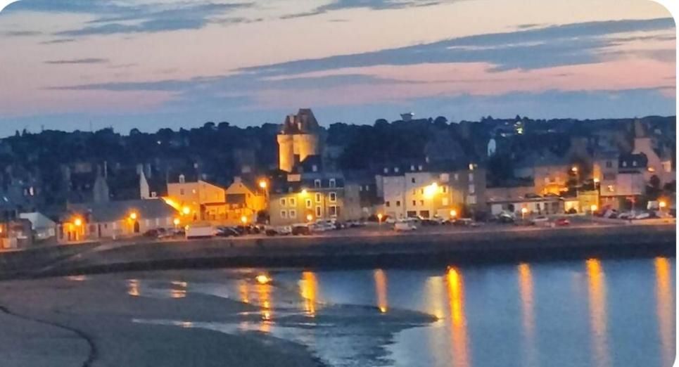 Nid De Corsaire, Vue Mer & Acces Plage 圣马洛 外观 照片